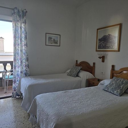Apartamentos Los Volcanes Фуэнкальенте-де-ла-Пальма Экстерьер фото