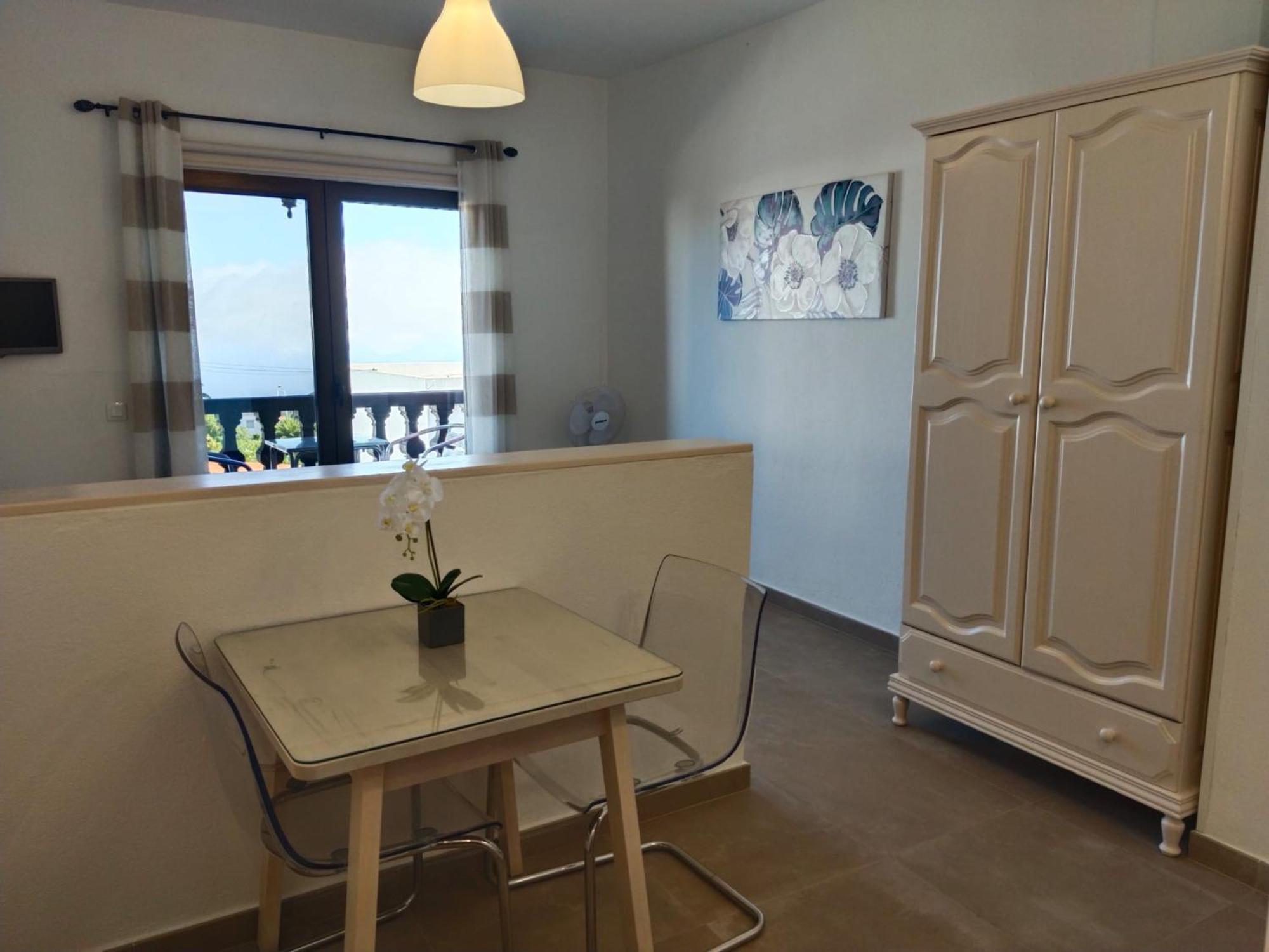 Apartamentos Los Volcanes Фуэнкальенте-де-ла-Пальма Экстерьер фото