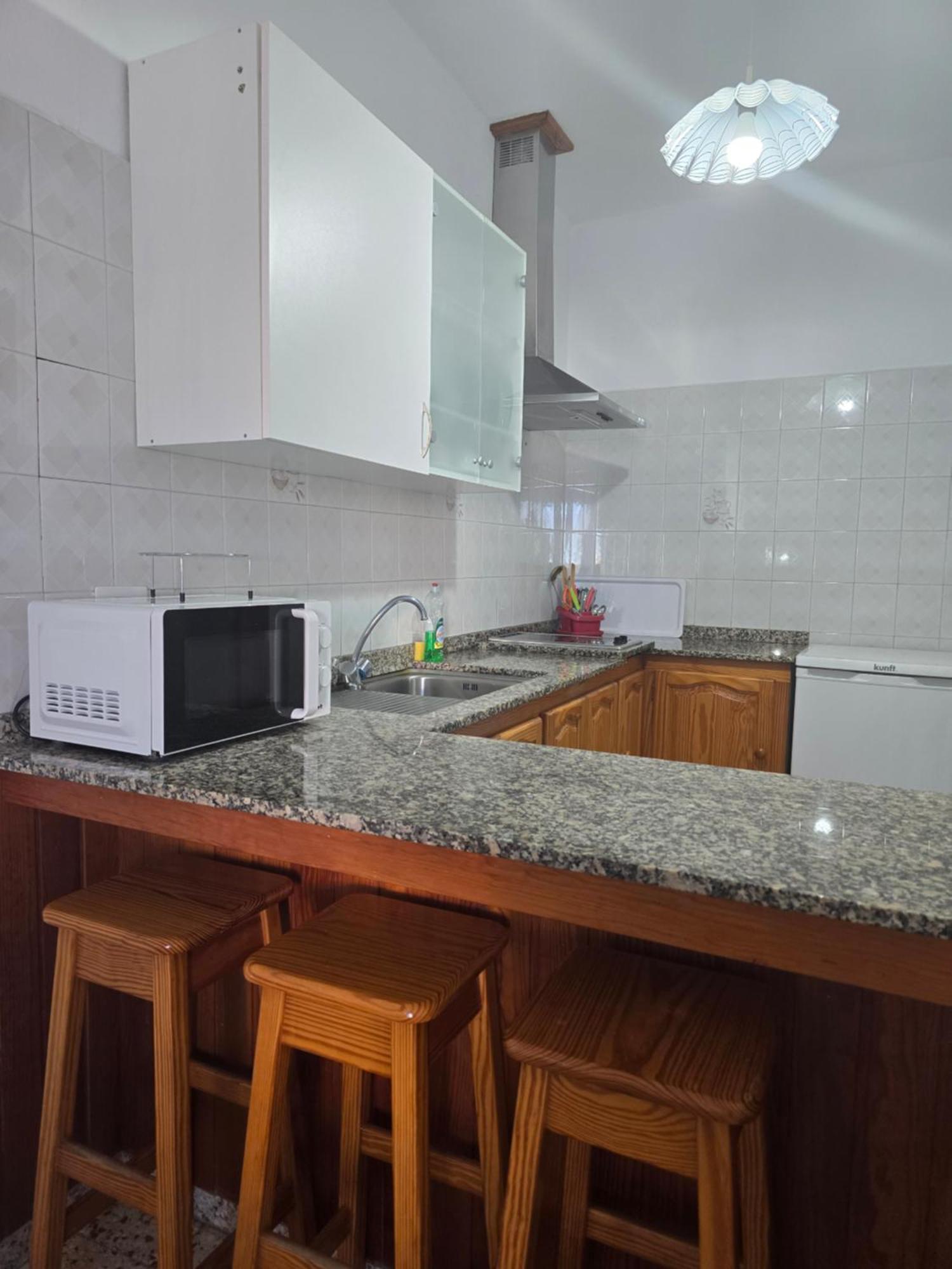 Apartamentos Los Volcanes Фуэнкальенте-де-ла-Пальма Экстерьер фото