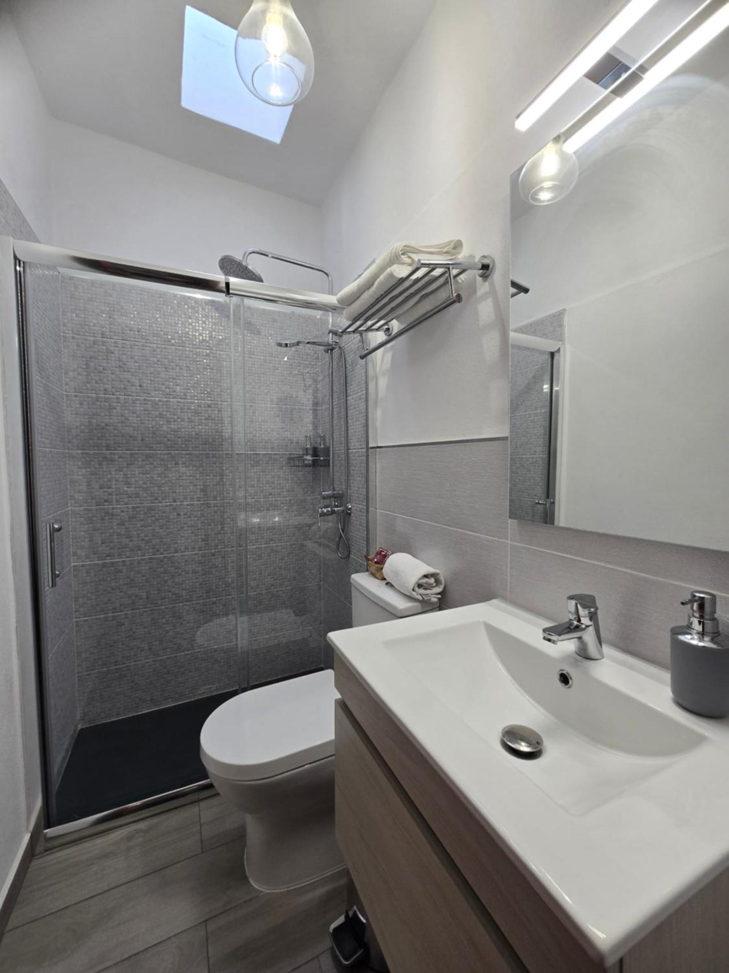 Apartamentos Los Volcanes Фуэнкальенте-де-ла-Пальма Экстерьер фото